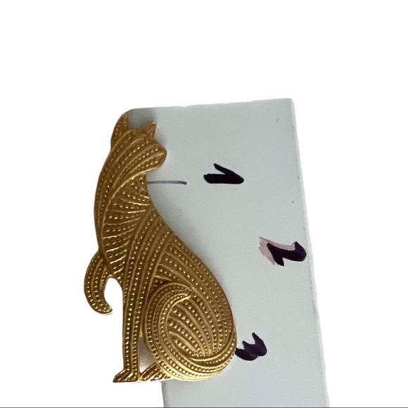 VINTAGE Egyptian Sphinx Cat golden Brooch Bastet Goddess Pin Art Deco Textured - Picture 6 of 7